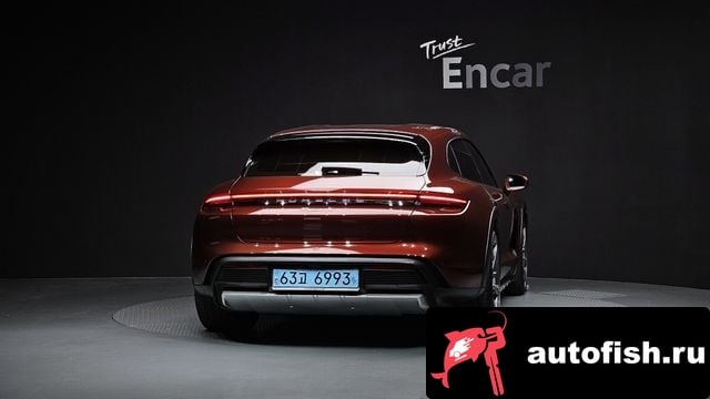 Porsche Taycan Taikan 2022 года - вид 4