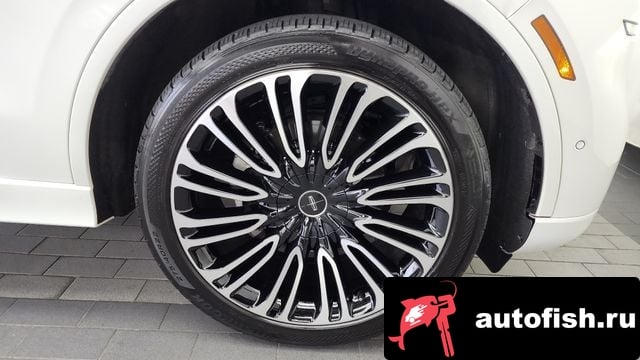 Lincoln Aviator Aviator 2nd generation 2022 года - вид 5