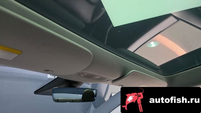 Tesla Model 3 Model 3 2020 года - похожие автомобили