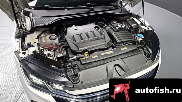 Volkswagen Arteon Atheon 2022 года - вид 6