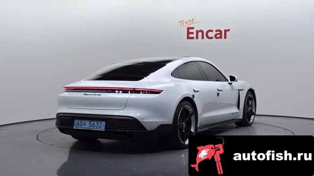 Porsche Taycan Taikan 2021 года - вид 2