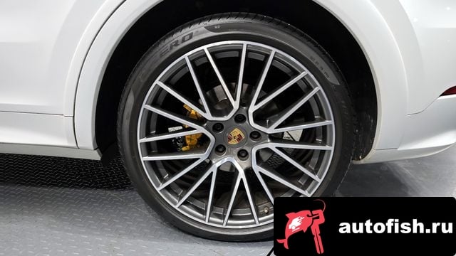 Porsche Cayenne Cayenne (PO536) 2021 года - похожие автомобили