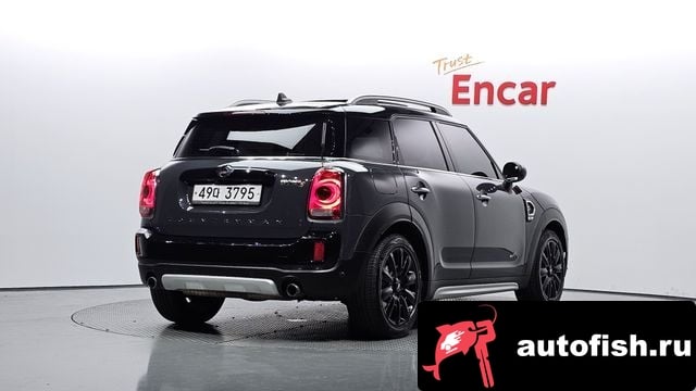 Mini Countryman Cooper S Country Man 2018 года - вид 2
