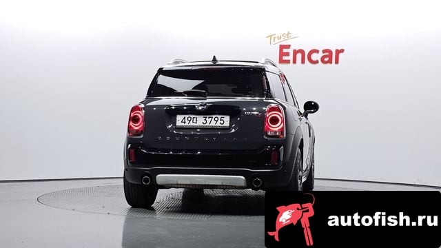 Mini Countryman Cooper S Country Man 2018 года - вид 4