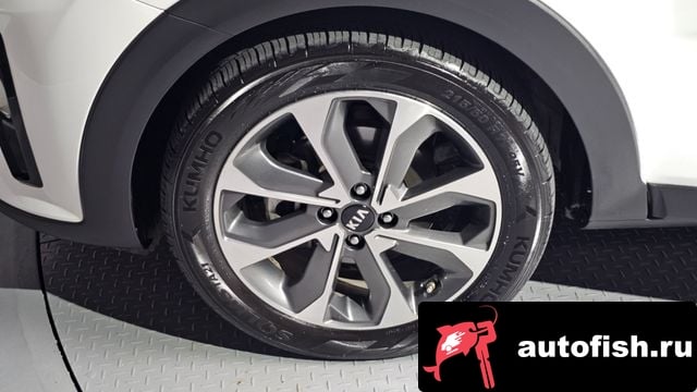 Kia Stonic Stony 2018 года - вид 5