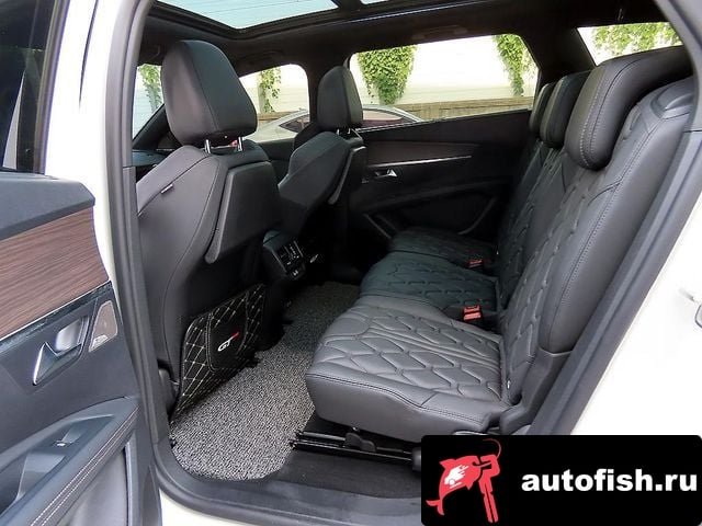 Peugeot 5008 5008 second generation 2024 года - вид 6