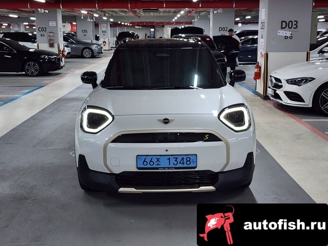 Mini Aceman Ace Man 1st Generation 2025 года - вид 3