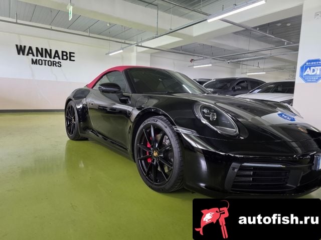 Porsche 911 911 (992) 2020 года - вид 3