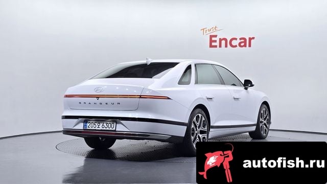 Hyundai Grandeur Granger Hybrid (GN7) 2023 года - вид 2