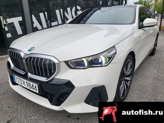BMW 5-Series 5 Series (G30) 2024 года - вид 1