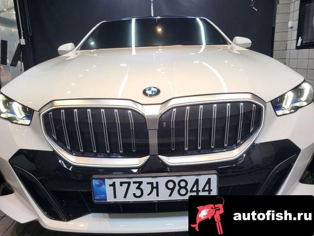 BMW 5-Series 5 Series (G30) 2024 года - вид 5