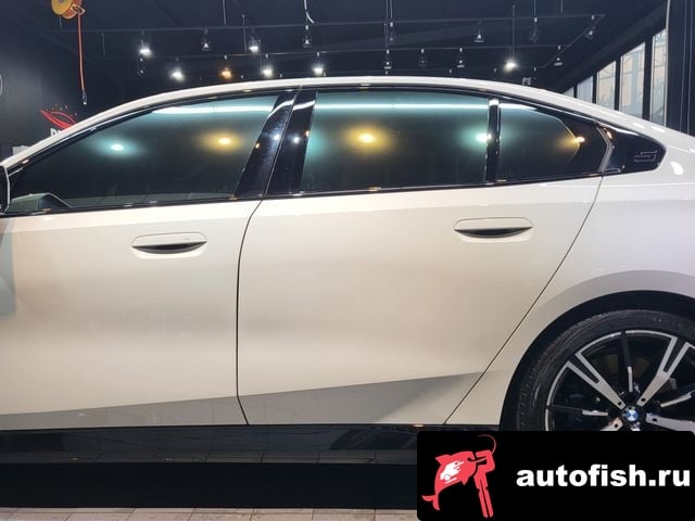 BMW 5-Series 5 Series (G30) 2024 года - вид 10