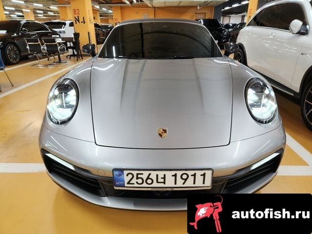 Porsche 911 911 (992) 2021 года - вид 1