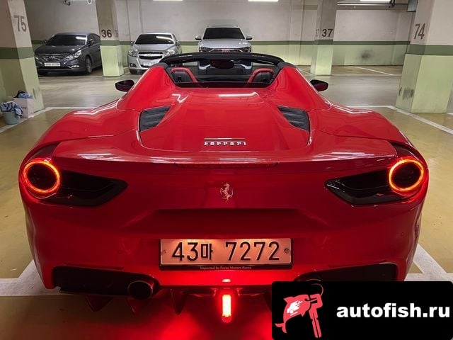Ferrari 488 488 Spider 2018 года - вид 4