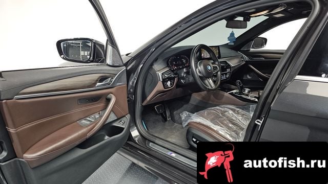 BMW 5-Series 5 Series (G30) 2020 года - похожие автомобили