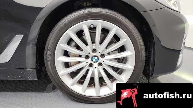 BMW 5-Series 5 Series (G30) 2023 года - вид 5