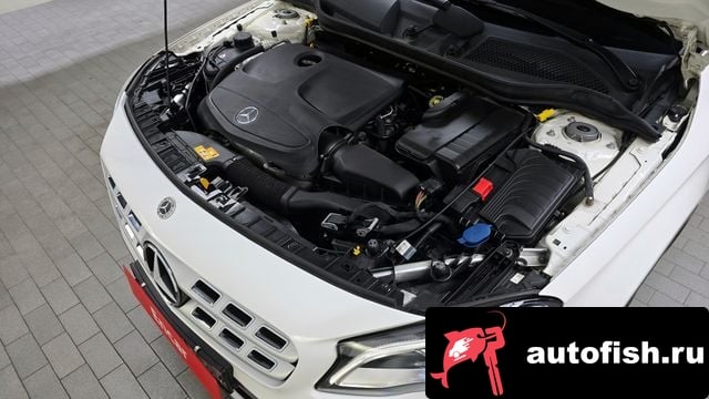 Mercedes-Benz GLA-Class GLA-Class X156 2019 года - вид 6