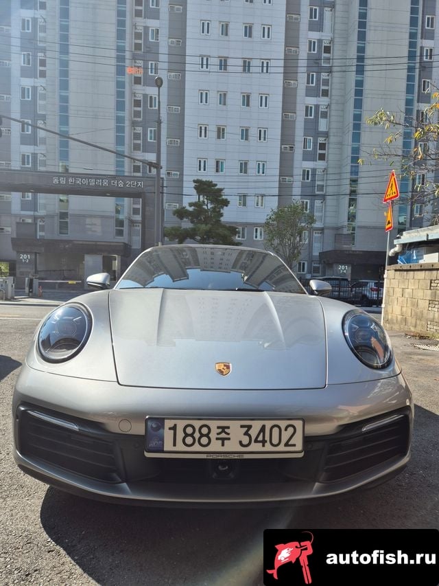 Porsche 911 911 (992) 2024 года - вид 3