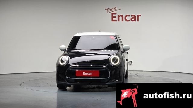 Mini Cooper Cooper 2024 года - вид 2