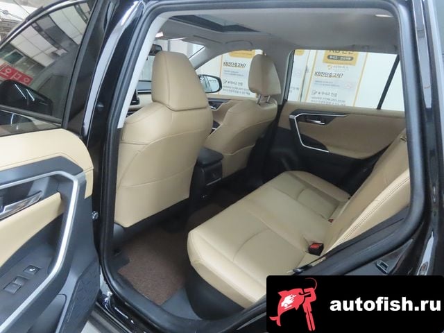 Toyota RAV4 RAV4 5th Generation 2024 года - вид 11