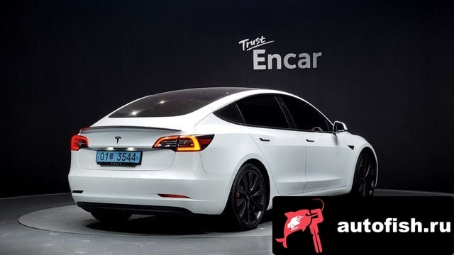 Tesla Model 3 Model 3 2020 года - вид 2
