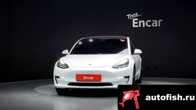 Tesla Model 3 Model 3 2020 года - вид 3