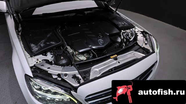 Mercedes-Benz C-Class C-Class W205 2020 года - вид 6