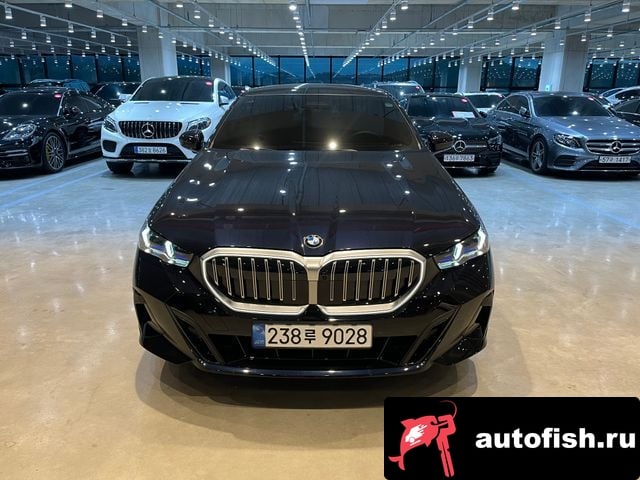 BMW 5-Series 5 Series (G60) 2025 года - похожие автомобили