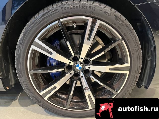 BMW 5-Series 5 Series (G60) 2025 года - вид 8