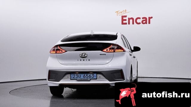 Hyundai Ioniq Ionic Electric 2018 года - вид 4