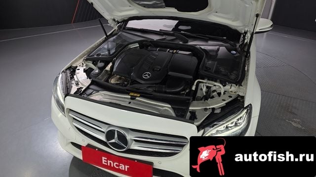 Mercedes-Benz C-Class C-Class W205 2019 года - вид 6