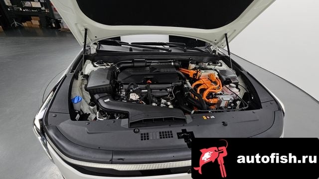 Kia K8 The New K8 Hybrid 2025 года - похожие автомобили