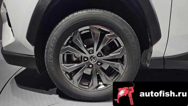 Toyota RAV4 RAV4 5th Generation 2023 года - вид 5