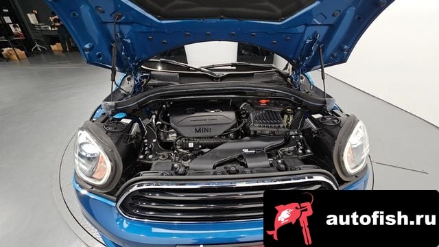 Mini Countryman Cooper Country Man 2018 года - вид 6