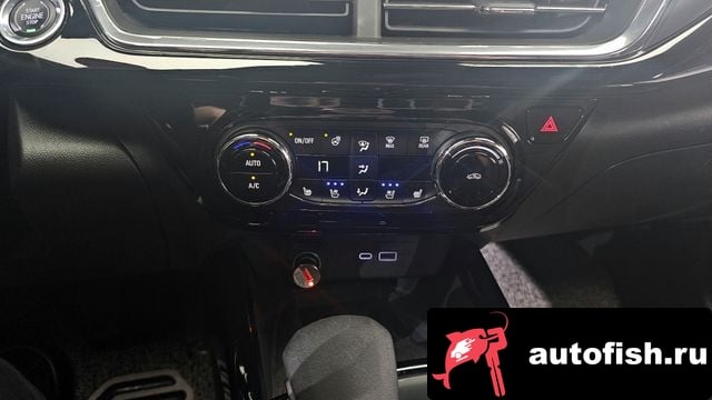 Chevrolet (GM Daewoo) Trax Trax Crossover 2023 года - похожие автомобили