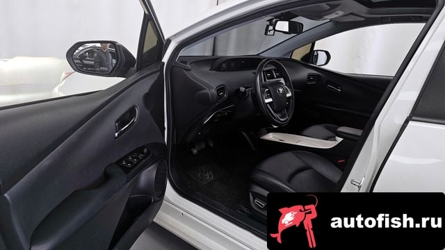 Toyota Prius Prius 4th Generation 2016 года - вид 10