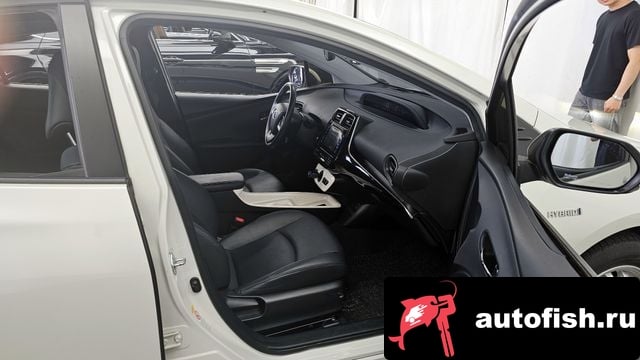 Toyota Prius Prius 4th Generation 2016 года - вид 11