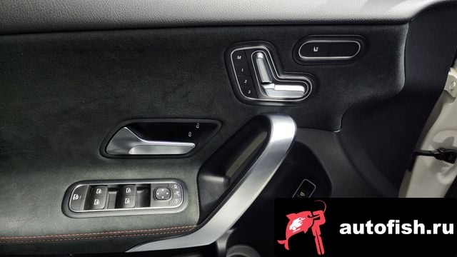 Mercedes-Benz A-Class A-Class W177 2022 года - похожие автомобили