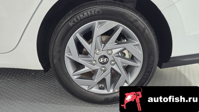 Hyundai AVANTE The New Avante Hybrid (CN7) 2025 года - вид 5