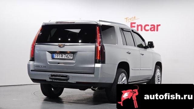 Cadillac Escalade Escalade 5th Generation 2019 года - вид 2