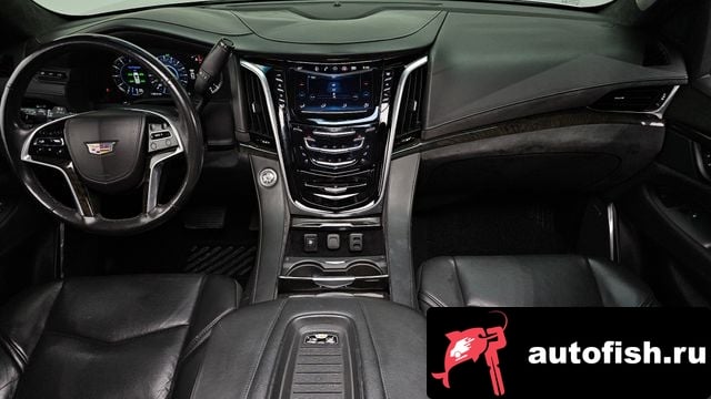 Cadillac Escalade Escalade 5th Generation 2019 года - похожие автомобили