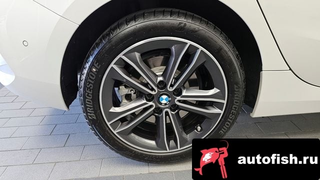 BMW 1-Series 1 Series (F40) 2023 года - вид 5