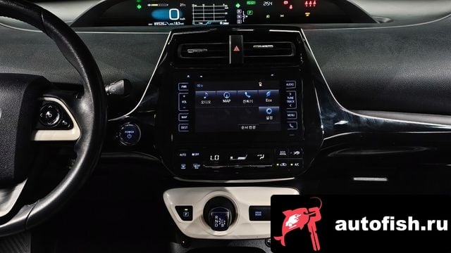 Toyota Prius Prius 4th Generation 2016 года - вид 14