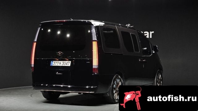Hyundai Staria Staria 2023 года - вид 2