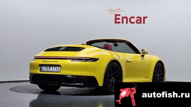 Porsche 911 911 (992) 2023 года - вид 2