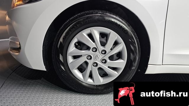 Hyundai AVANTE Avante AD 2018 года - вид 5