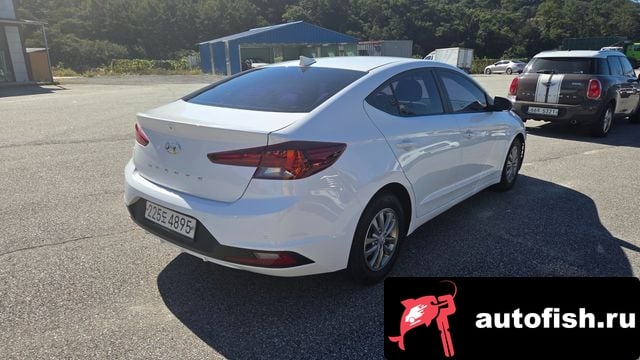 Hyundai AVANTE The New Avante AD 2018 года - похожие автомобили