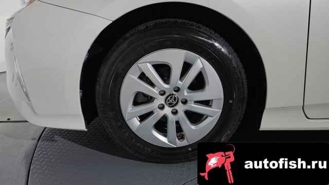 Toyota Prius Prius 4th Generation 2016 года - вид 5