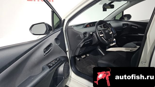 Toyota Prius Prius 4th Generation 2016 года - вид 11