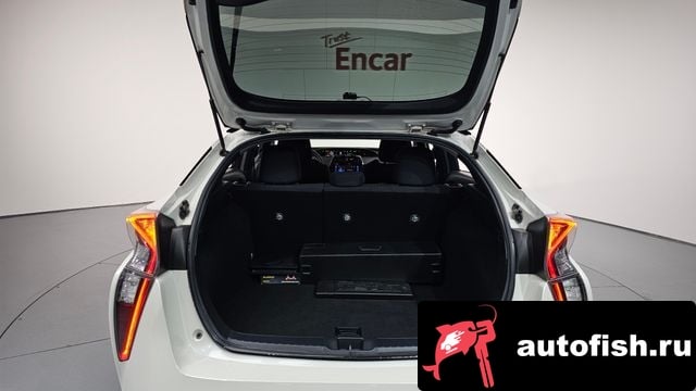 Toyota Prius Prius 4th Generation 2016 года - вид 20